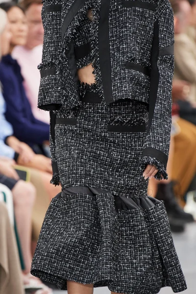 Look 57